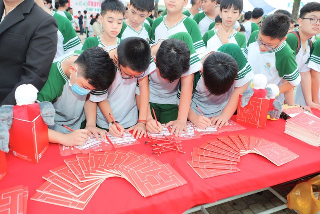 ĐH Quốc tế Hồng Bàng công bố các phương thức xét tuyển dự kiến trong năm 2023 - Ảnh 1.