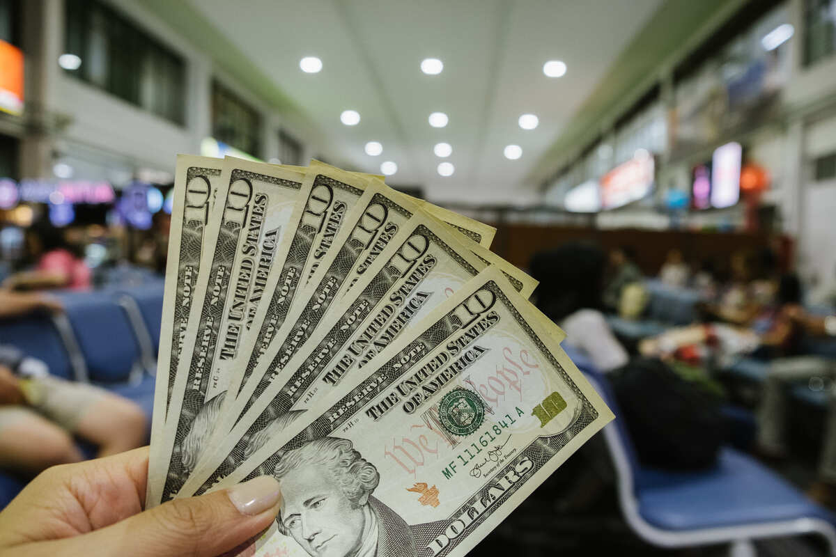 Du lịch thế giới tiếp đà phục hồi trong năm 2023