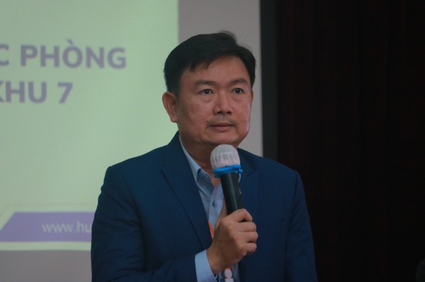 Họp báo về tin đồn nữ sinh Trường HUFLIT bị xâm hại tình dục