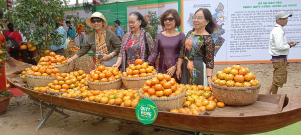 Khai mạc lễ hội quýt hồng Lai Vung