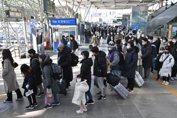 Không khí lễ hội tràn ngập tại các quốc gia châu Á