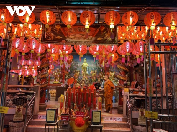 Khu phố người Hoa tại Bangkok lung linh, nhộn nhịp dịp Tết Quý Mão