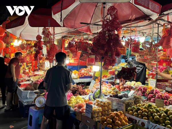 Khu phố người Hoa tại Bangkok lung linh, nhộn nhịp dịp Tết Quý Mão