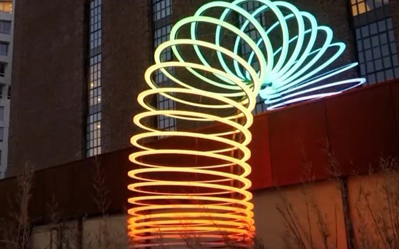 Kỳ ảo lễ hội ánh sáng tại Anh