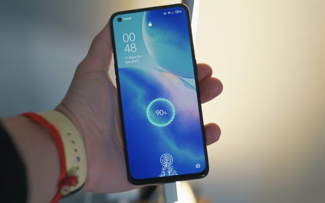 Làm gì khi điện thoại Android của bạn không sạc được? Làm gì khi điện thoại Android của bạn không sạc được?