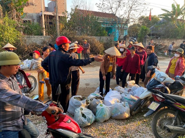 Lạng Sơn: Nông dân thi thu gom rác thải, bảo vệ môi trường vùng công viên địa chất