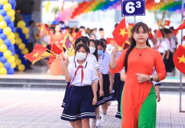 Năm 2023: Sửa chính sách để giáo viên yên tâm với nghề Năm 2023: Sửa chính sách để giáo viên yên tâm với nghề