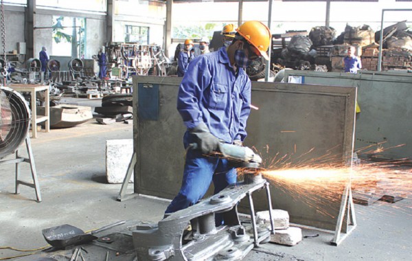 Nam Định: Doanh nghiệp sôi nổi sản xuất với kỳ vọng mới