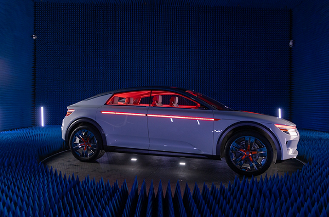 Qualcomm ra mắt Snapdragon Ride Flex có khả năng nhân rộng trong ngành công nghiệp ô tô