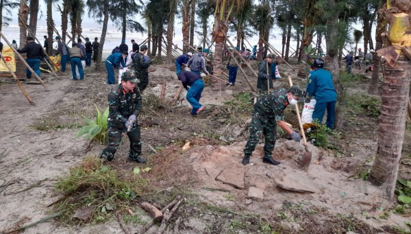 Quảng Ngãi: Hơn 1.200 người 