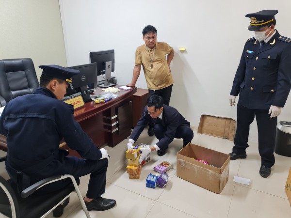 Quảng Trị: Phát hiện hàng loạt vụ vận chuyển ma túy bằng xe khách qua biên giới