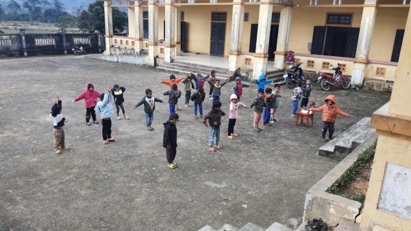 Sau tết, giáo viên vùng cao Quảng Trị 