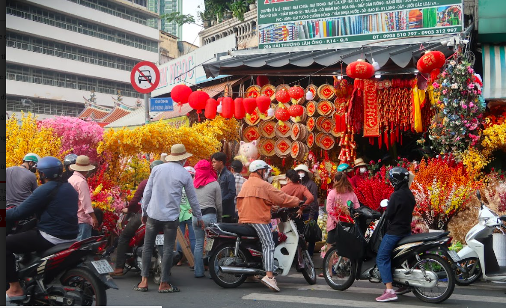 Sinh viên người Hoa ở TP.HCM kể chuyện đón tết đầy màu sắc