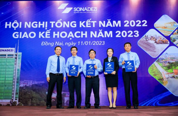 Sonadezi ghi nhận doanh thu kỷ lục, đặt mục tiêu phát triển an toàn trong năm 2023 Sonadezi ghi nhận doanh thu kỷ lục, đặt mục tiêu phát triển an toàn trong năm 2023