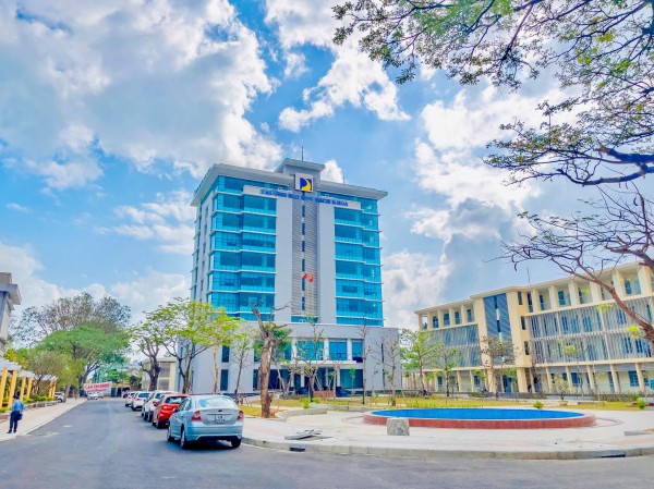 Tân Hiệu trưởng Trường ĐH Bách khoa-ĐH Đà Nẵng 41 tuổi