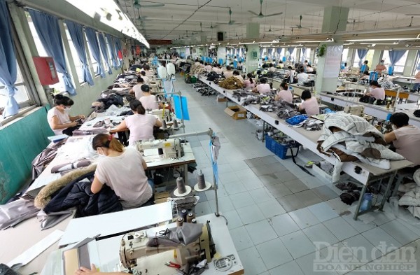 “Tăng tốc” cải thiện môi trường kinh doanh trong năm 2023 “Tăng tốc” cải thiện môi trường kinh doanh trong năm 2023