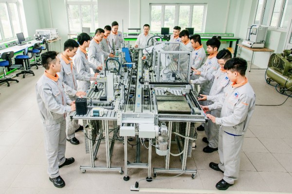 Tháo gỡ điểm nghẽn năng suất lao động Tháo gỡ điểm nghẽn năng suất lao động