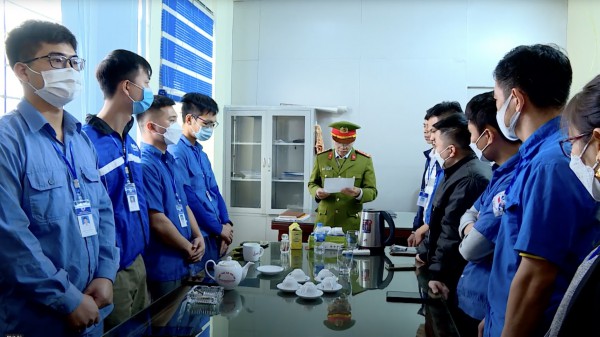 Toàn cảnh vụ sai phạm tại các trung tâm đăng kiểm trên cả nước Toàn cảnh vụ sai phạm tại các trung tâm đăng kiểm trên cả nước