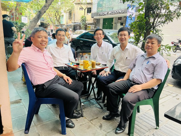 Tổng giám đốc Đường sắt Sài Gòn: Không về quê ngày tết, nhường tàu xe cho bà con