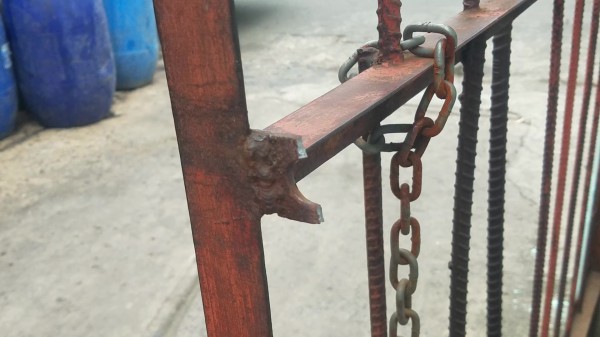 TP.HCM: Bẻ khóa cổng rào, kẻ trộm đột nhập khu trọ lấy 2 xe máy TP.HCM: Bẻ khóa cổng rào, kẻ trộm đột nhập khu trọ lấy 2 xe máy