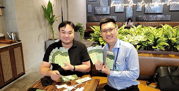 trao-qua-don-tet-nguyen-dan-quy-mao-2023-cho-cb-cnv-ha-do-centrosa