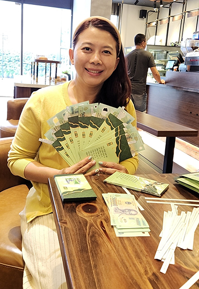 trao-qua-don-tet-nguyen-dan-quy-mao-2023-cho-cb-cnv-ha-do-centrosa