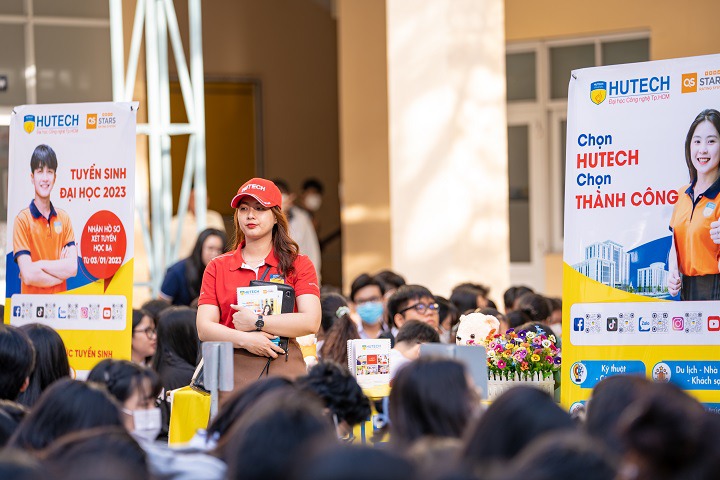 Trường Đại học Công nghệ TP HCM công bố phương án tuyển sinh năm 2023 - Ảnh 1.