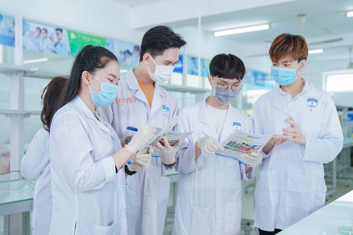 Trường Đại học Công nghệ TP HCM công bố phương án tuyển sinh năm 2023 - Ảnh 2.