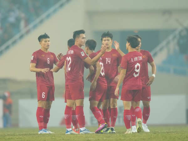 Tuyển Việt Nam 2-0 Indonesia: Chiến thắng của tinh thần tận hiến