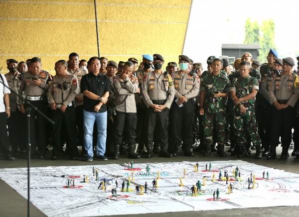 Tuyển Việt Nam: Phớt lờ lý do chủ nhà Indonesia đòi đá sớm