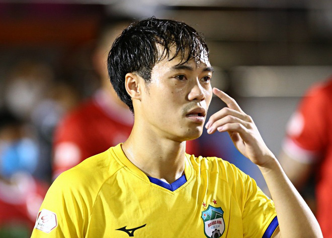 Văn Toàn chính thức gia nhập CLB Hàn Quốc