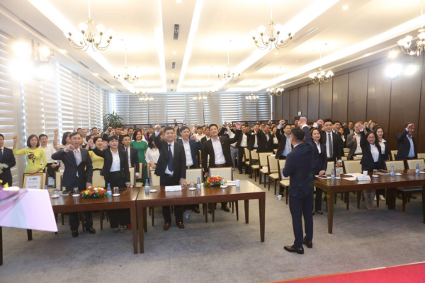 VNI giữ vững vị thế Top 10 doanh nghiệp bảo hiểm VNI giữ vững vị thế Top 10 doanh nghiệp bảo hiểm