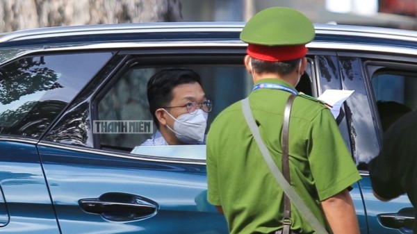 Vụ án Nguyễn Phương Hằng: Kết luận giám định nêu Đặng Anh Quân vi phạm gì ?