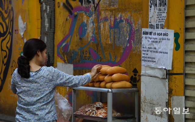 Phóng viên Hàn Quốc thích thú thốt lên: "Ở Việt Nam, mọi thứ đều ở trên đường!" - Ảnh 6.