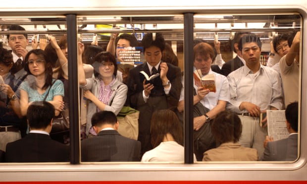 Người lao động các nước mưu sinh như thế nào: Bộ ảnh hé lộ lát cắt cuộc sống đi làm khắp nơi trên thế giới - Ảnh 3. Người lao động các nước mưu sinh như thế nào: Bộ ảnh hé lộ lát cắt cuộc sống đi làm khắp nơi trên thế giới - Ảnh 3.