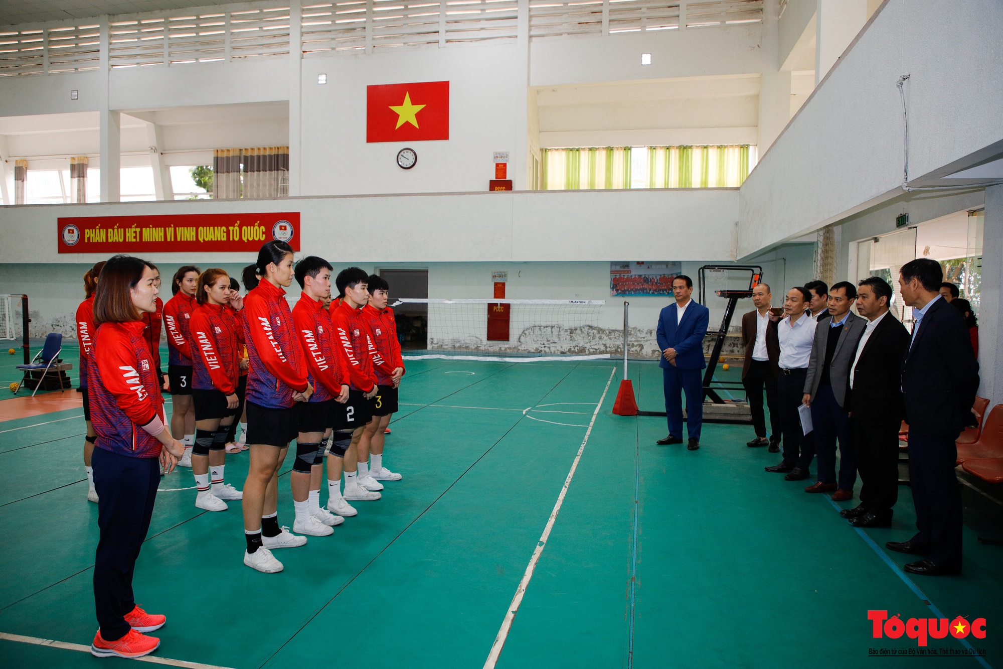 Thứ trưởng Hoàng Đạo Cương yêu cầu đảm bảo các điều kiện tốt nhất cho các vận động viên tham dự SEA Games 32 - Ảnh 12. Thứ trưởng Hoàng Đạo Cương yêu cầu đảm bảo các điều kiện tốt nhất cho các vận động viên tham dự SEA Games 32 - Ảnh 12.