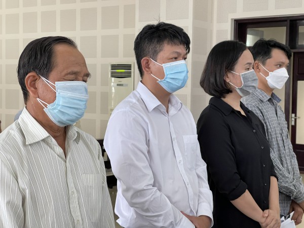 18 giám đốc tiếp tay đường dây nhập cảnh trái phép lớn nhất Đà Nẵng 18 giám đốc tiếp tay đường dây nhập cảnh trái phép lớn nhất Đà Nẵng