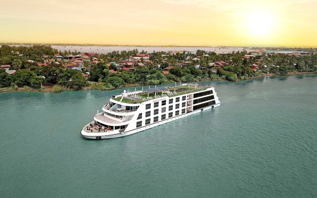 Báo Anh ấn tượng với loạt du thuyền đi qua nhiều điểm đến Việt Nam - Ảnh 1. Báo Anh ấn tượng với loạt du thuyền đi qua nhiều điểm đến Việt Nam - Ảnh 1.