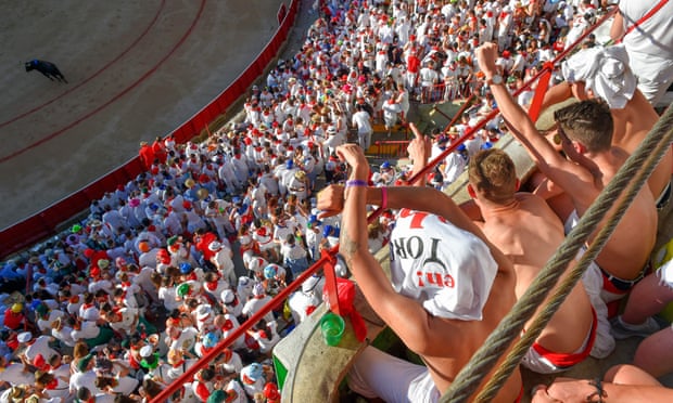 Phán quyết mới của Tòa án Tây Ban Nha về lễ hội đấu bò dấy lên tranh luận mới - Ảnh 1.