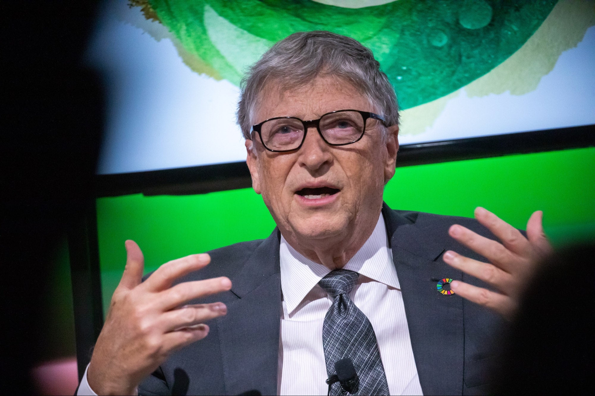 Bill Gates chê cách dùng tiền của Elon Musk Bill Gates chê cách dùng tiền của Elon Musk