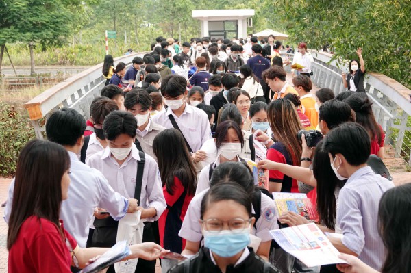 Bộ GD-ĐT: Thí sinh đừng lo lắng về các kỳ thi riêng Bộ GD-ĐT: Thí sinh đừng lo lắng về các kỳ thi riêng