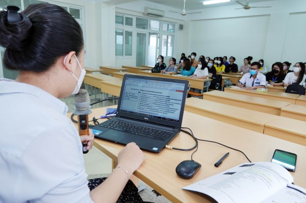 ChatGPT có là mối nguy hại với giáo viên ngoại ngữ?