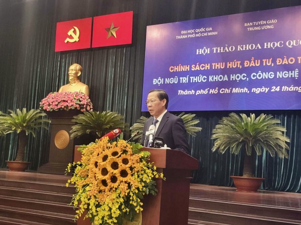 Chỉ hơn 10% sinh viên giỏi muốn đi làm cho các cơ quan nhà nước Chỉ hơn 10% sinh viên giỏi muốn đi làm cho các cơ quan nhà nước