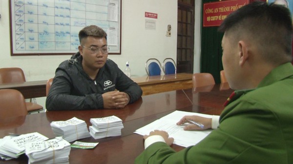 Cho vay tiền với lãi suất "cắt cổ", 2 nhóm thanh niên bị bắt