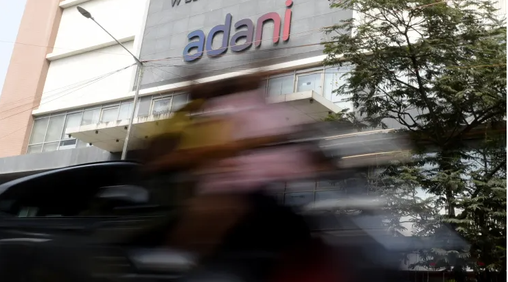 Cổ phiếu Adani biến động, chứng khoán châu Á tăng giảm trái chiều Cổ phiếu Adani biến động, chứng khoán châu Á tăng giảm trái chiều