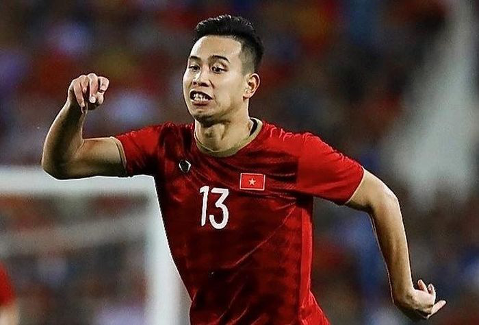 Cựu tiền đạo ĐT Việt Nam tuyên bố giải nghệ