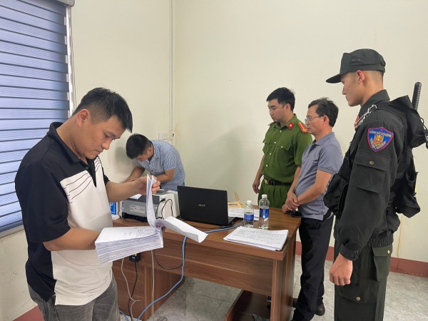Đắk Lắk: Tạm giữ hình sự Giám đốc Trung tâm Đăng kiểm xe cơ giới 47-06D