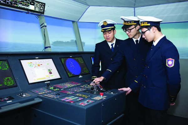 Đào tạo nhân lực Hàng hải: Vẫn “no dồn, đói góp”