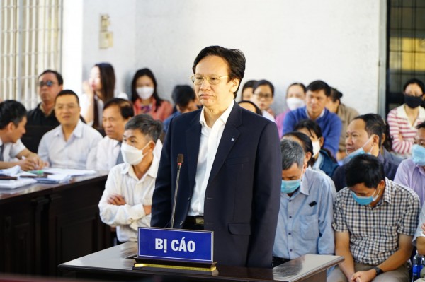 Đề nghị tuyên phạt cựu Giám đốc Sở Y tế Đắk Lắk từ 3 năm 6 tháng - 4 năm tù Đề nghị tuyên phạt cựu Giám đốc Sở Y tế Đắk Lắk từ 3 năm 6 tháng - 4 năm tù