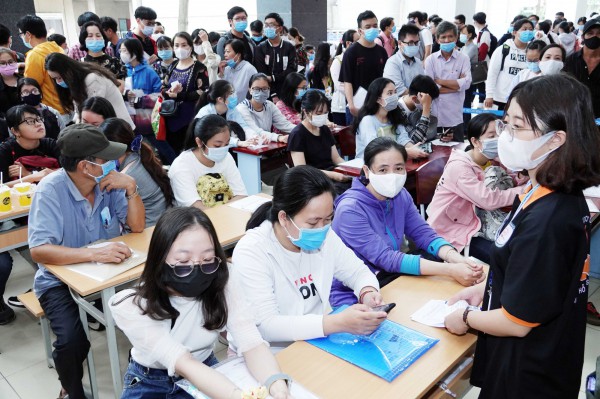 Đề xuất thêm phần tự chọn trong bài thi đánh giá năng lực với ngành sức khỏe